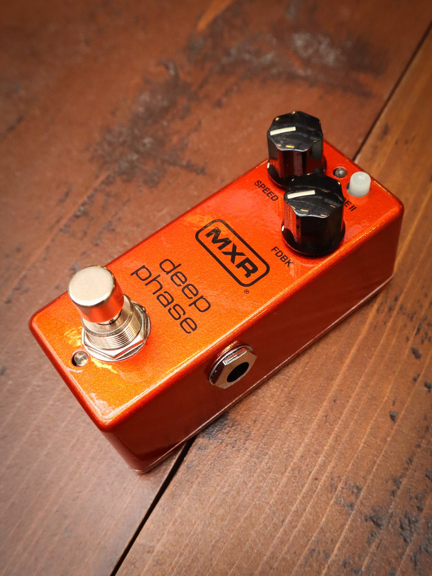 MXR Deep Phase Phaser - Kauffmann's Guitar Store