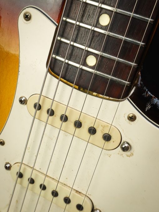 1965 Fender Stratocaster - Image 6