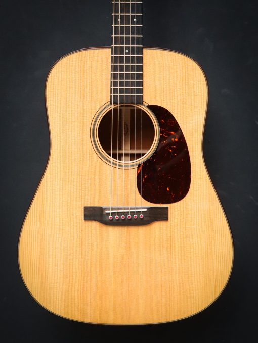 Martin D-18 E Modern Deluxe Fishman Aura VT Used - Image 3